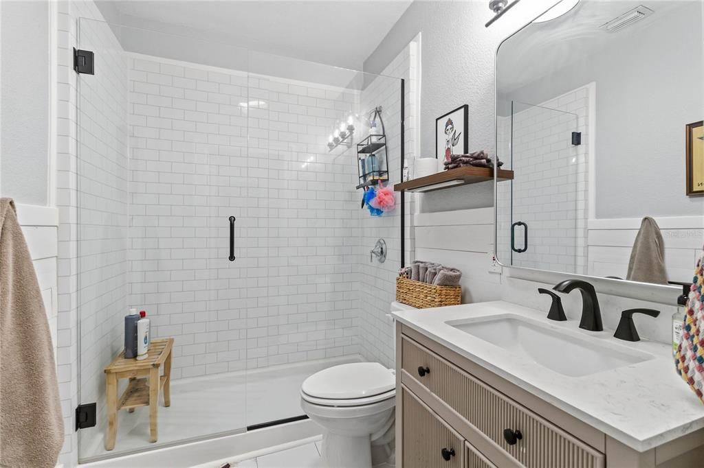 Active With Contract: $549,900 (2 beds, 1 baths, 1691 Square Feet)