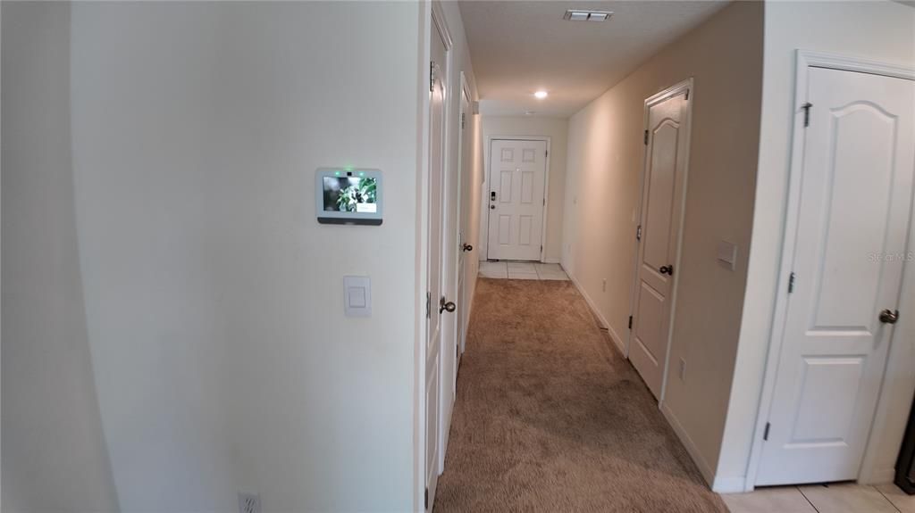 For Rent: $1,900 (3 beds, 2 baths, 1452 Square Feet)