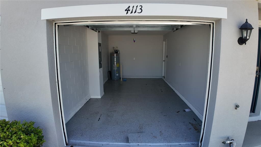 For Rent: $1,900 (3 beds, 2 baths, 1452 Square Feet)
