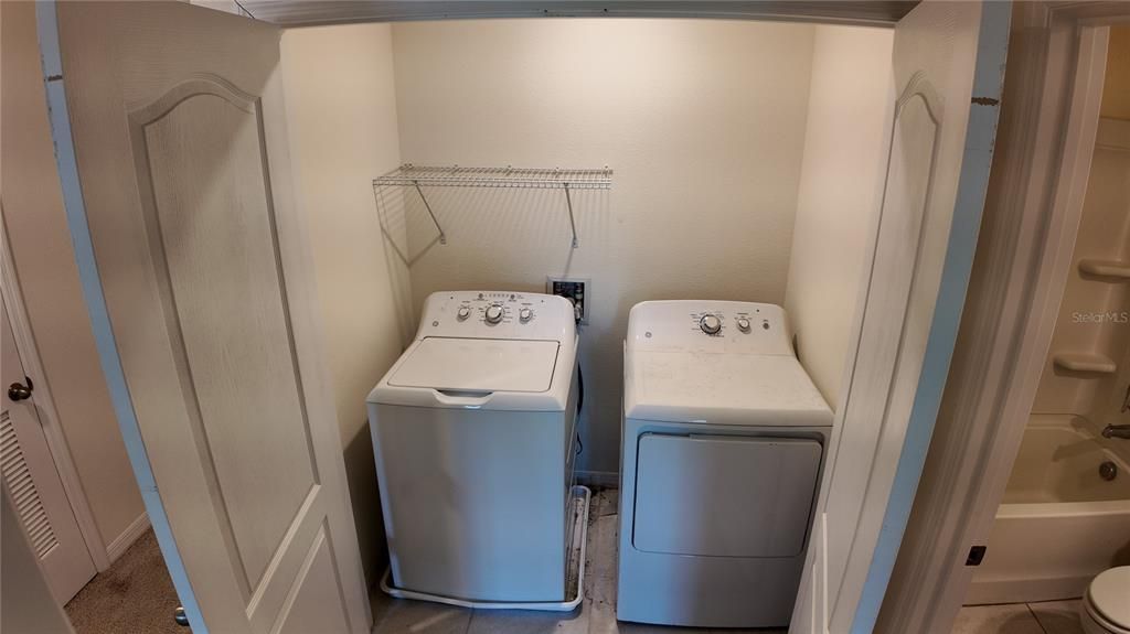 For Rent: $1,900 (3 beds, 2 baths, 1452 Square Feet)