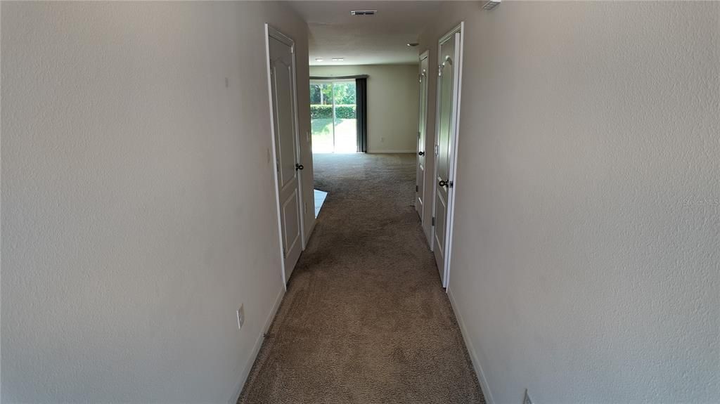 For Rent: $1,900 (3 beds, 2 baths, 1452 Square Feet)