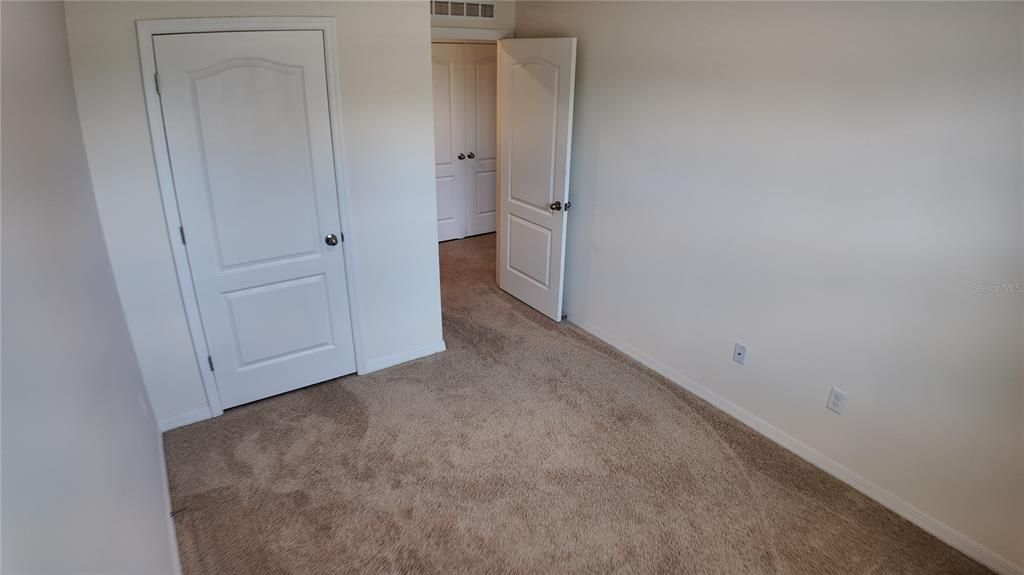 For Rent: $1,900 (3 beds, 2 baths, 1452 Square Feet)