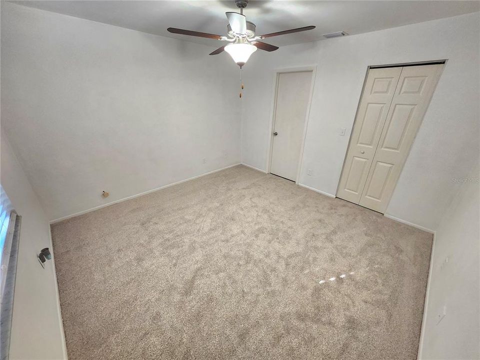 Active With Contract: $275,000 (3 beds, 2 baths, 1186 Square Feet)