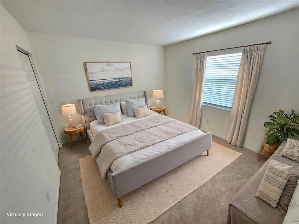 Active With Contract: $275,000 (3 beds, 2 baths, 1186 Square Feet)