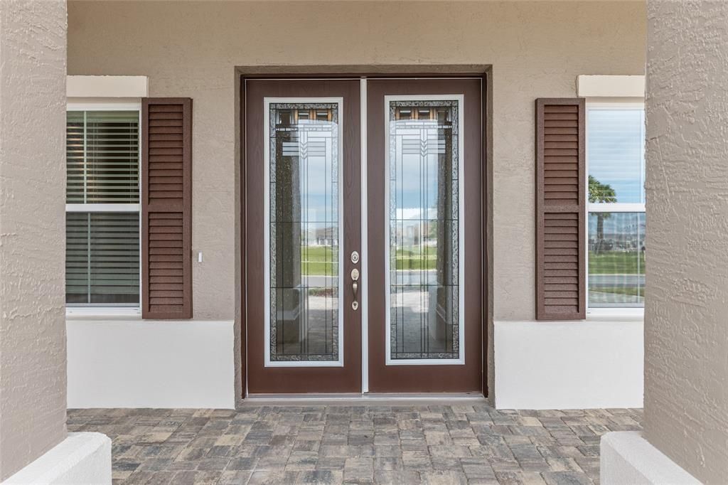 Active With Contract: $593,400 (3 beds, 3 baths, 2907 Square Feet)