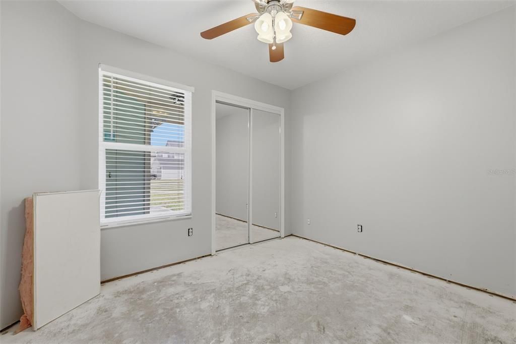 Active With Contract: $280,000 (3 beds, 2 baths, 1220 Square Feet)