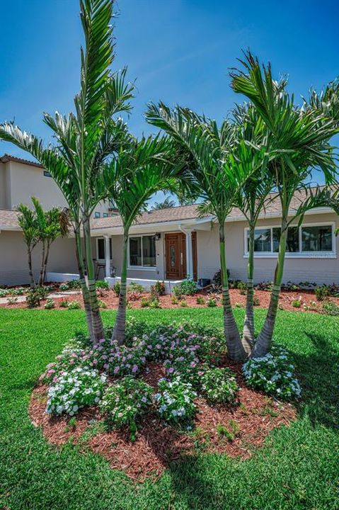 For Sale: $1,349,000 (3 beds, 2 baths, 1849 Square Feet)