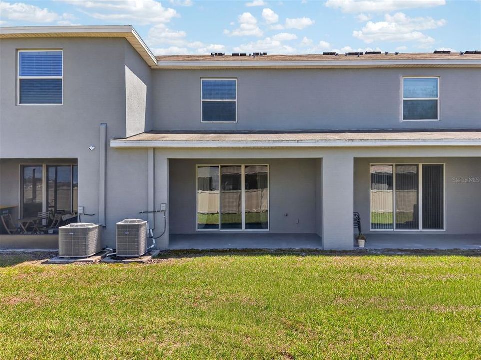 Activo con contrato: $275,000 (3 camas, 2 baños, 1673 Pies cuadrados)