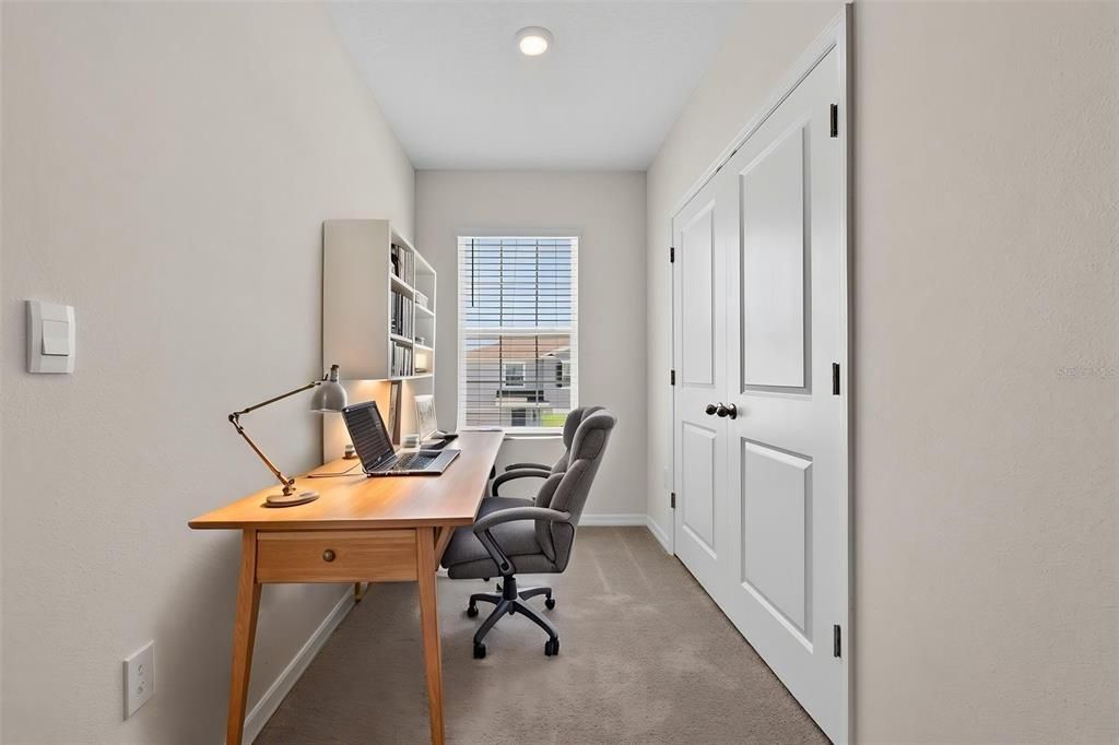 Activo con contrato: $275,000 (3 camas, 2 baños, 1673 Pies cuadrados)