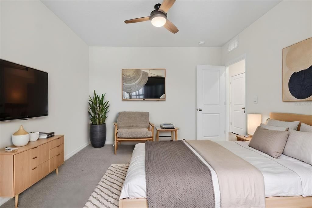Activo con contrato: $275,000 (3 camas, 2 baños, 1673 Pies cuadrados)