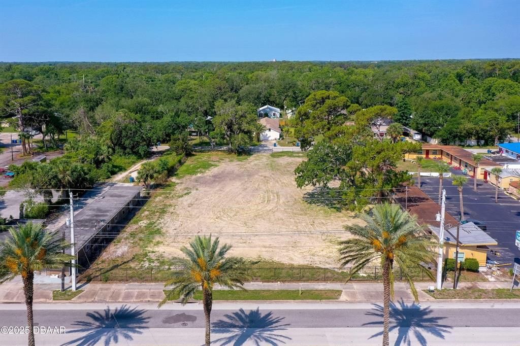 For Sale: $470,000 (0.30 acres)