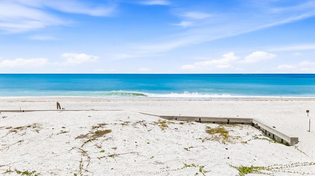 For Sale: $1,450,000 (0.25 acres)