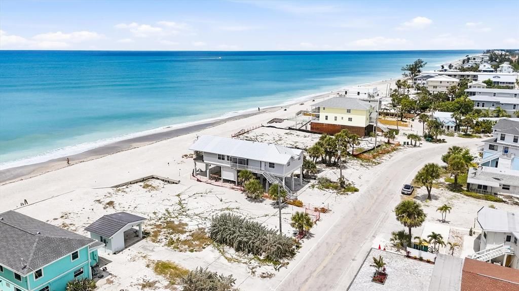 For Sale: $1,450,000 (0.25 acres)