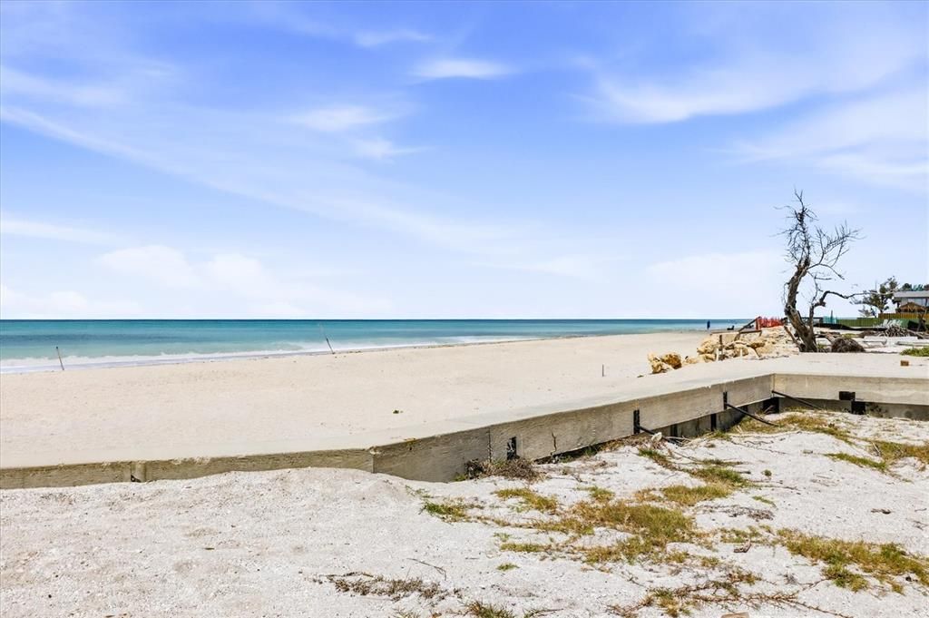 For Sale: $1,450,000 (0.25 acres)