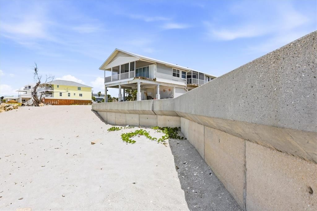 For Sale: $1,450,000 (0.25 acres)