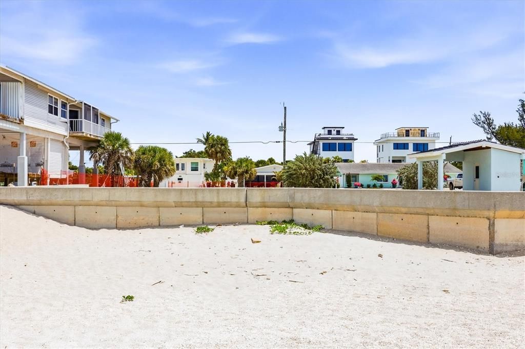 For Sale: $1,450,000 (0.25 acres)