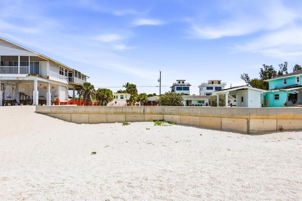 For Sale: $1,450,000 (0.25 acres)