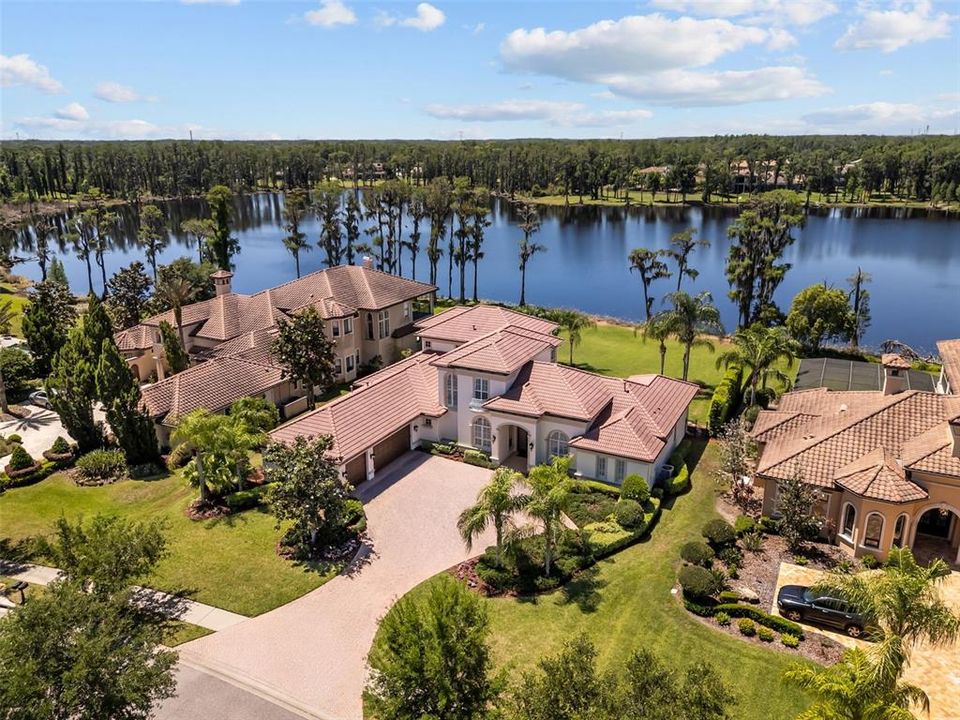 For Sale: $2,070,000 (5 beds, 4 baths, 4769 Square Feet)