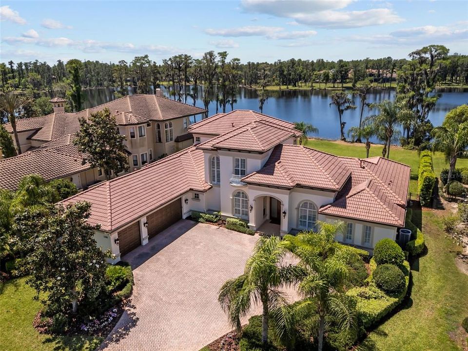 For Sale: $2,070,000 (5 beds, 4 baths, 4769 Square Feet)