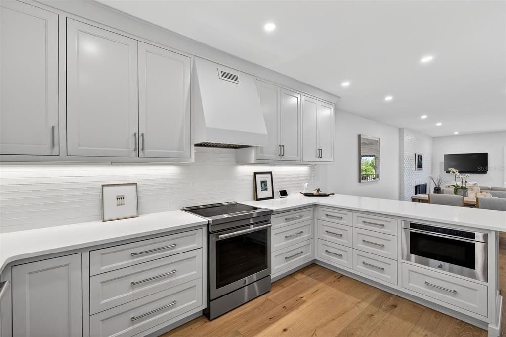 For Sale: $1,899,900 (3 beds, 2 baths, 1807 Square Feet)