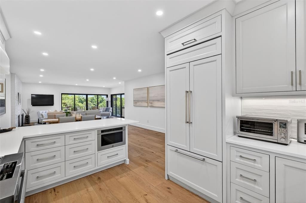 For Sale: $1,899,900 (3 beds, 2 baths, 1807 Square Feet)