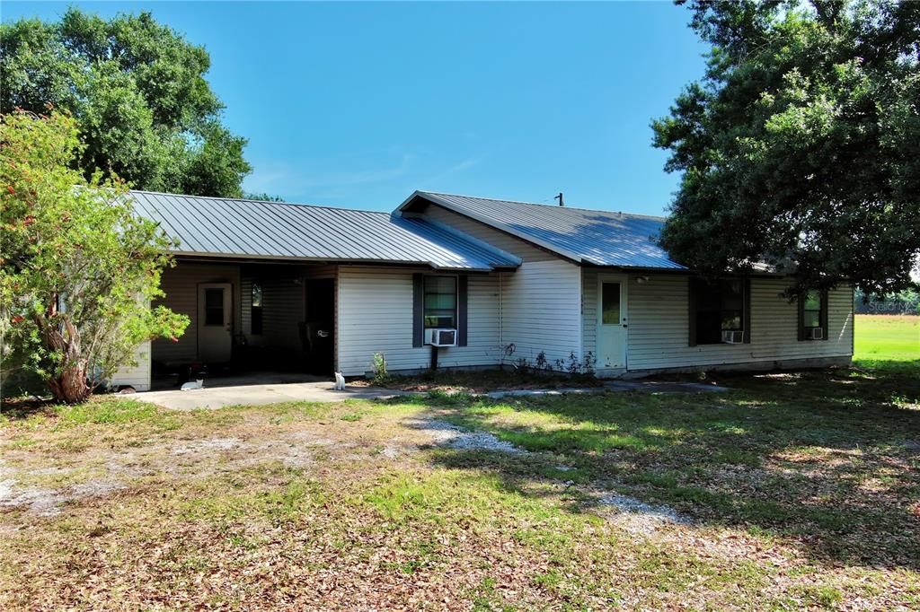 For Sale: $499,000 (4 beds, 2 baths, 1668 Square Feet)