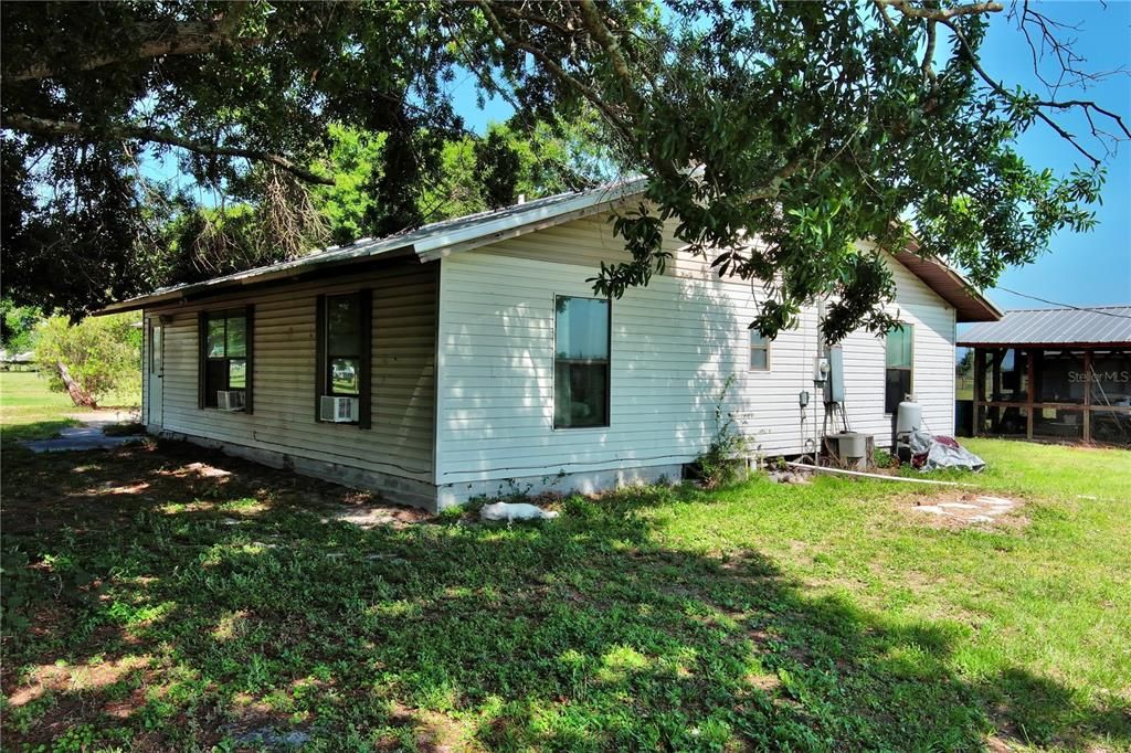 For Sale: $499,000 (4 beds, 2 baths, 1668 Square Feet)