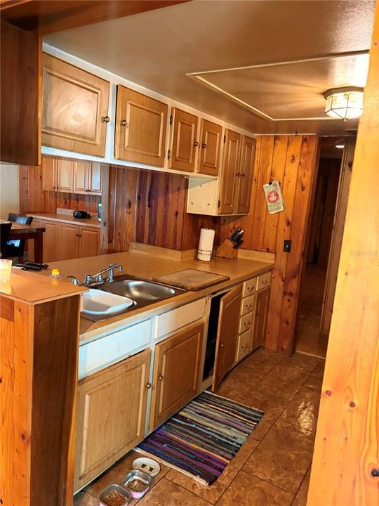 For Sale: $499,000 (4 beds, 2 baths, 1668 Square Feet)
