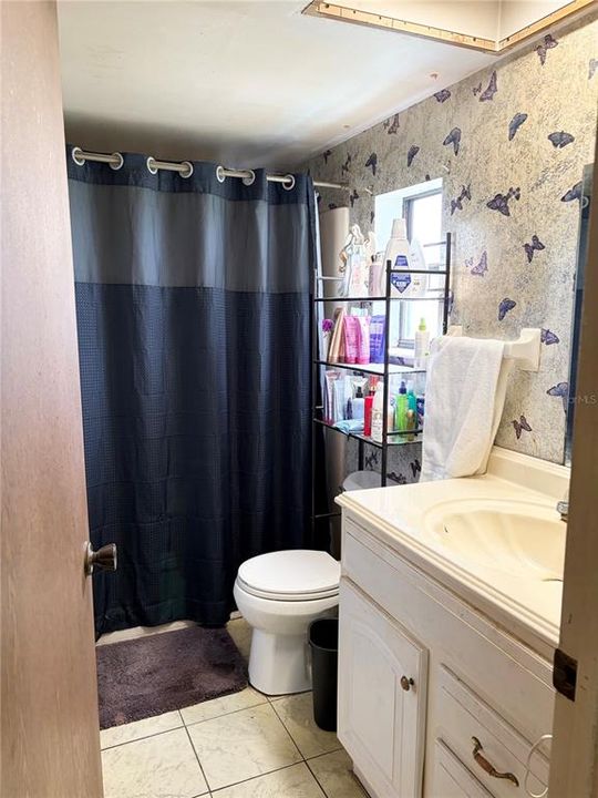 For Sale: $499,000 (4 beds, 2 baths, 1668 Square Feet)