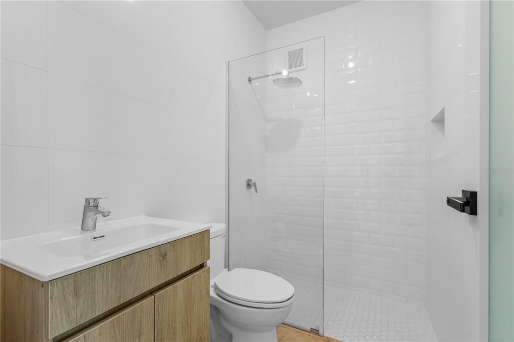 En Venta: $500,000 (3 camas, 2 baños, 1852 Pies cuadrados)