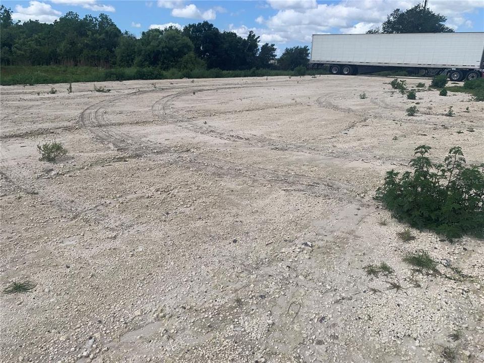 For Sale: $899,000 (5.29 acres)