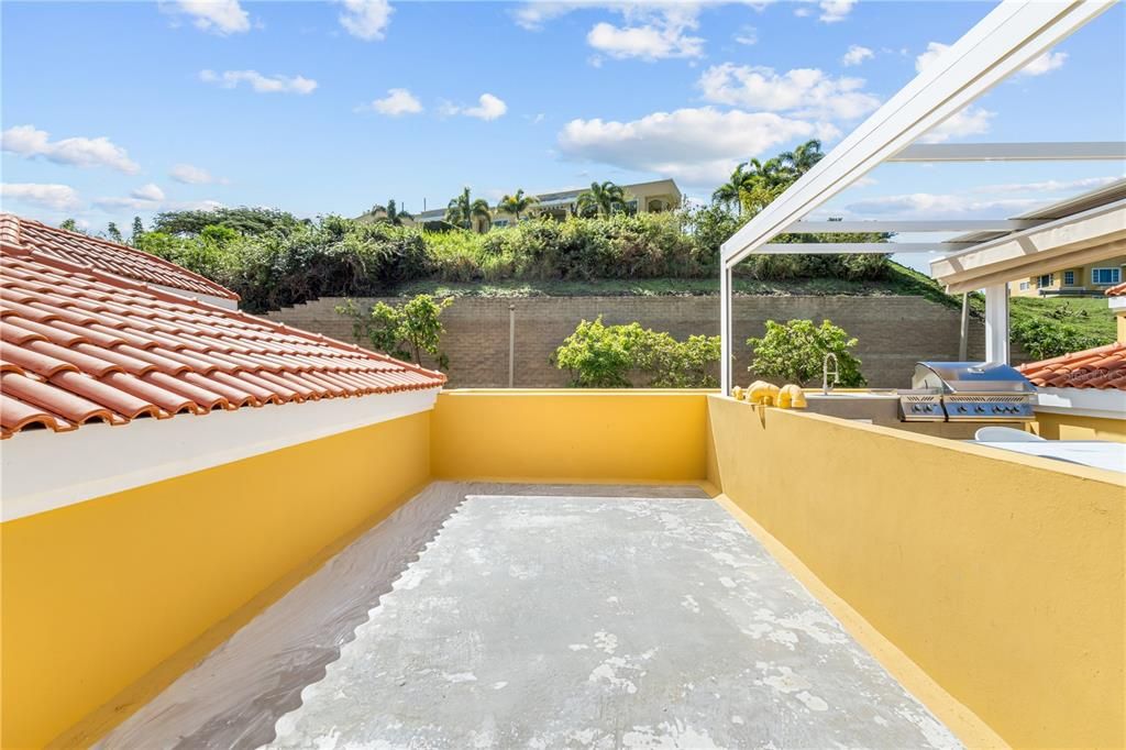 En Venta: $500,000 (3 camas, 2 baños, 1852 Pies cuadrados)