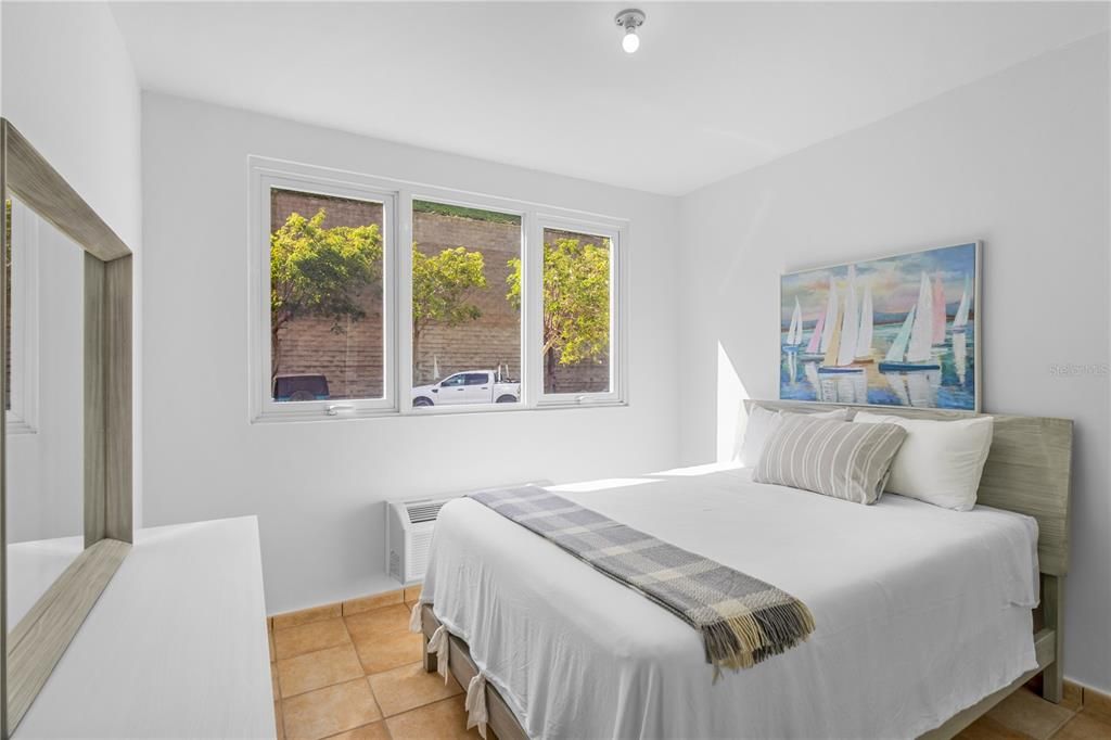 En Venta: $500,000 (3 camas, 2 baños, 1852 Pies cuadrados)