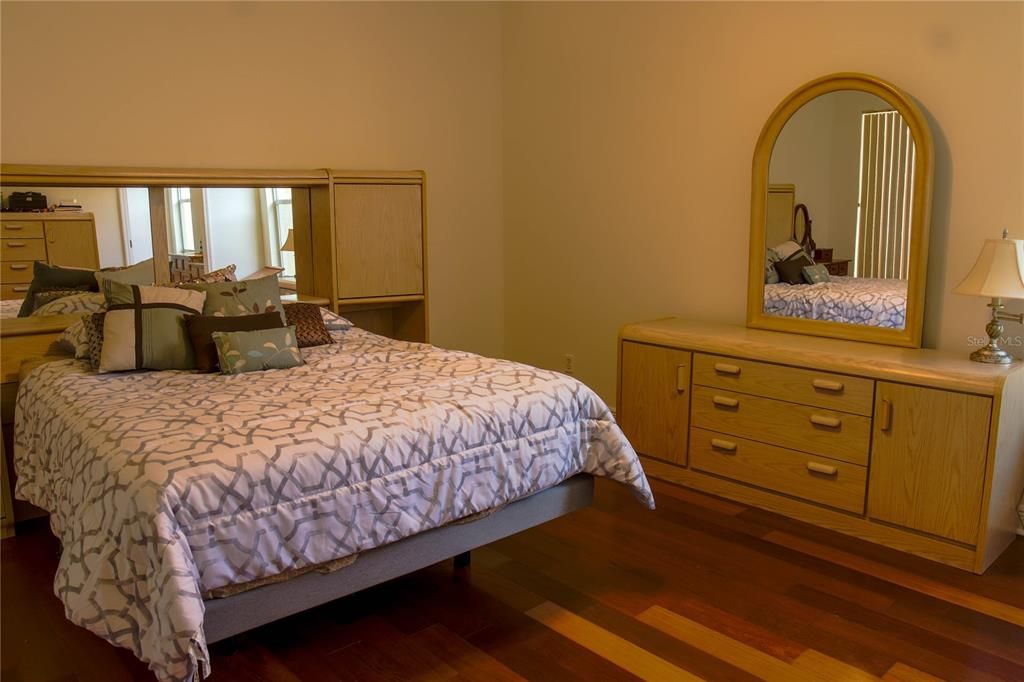 Active With Contract: $369,900 (3 beds, 2 baths, 1692 Square Feet)