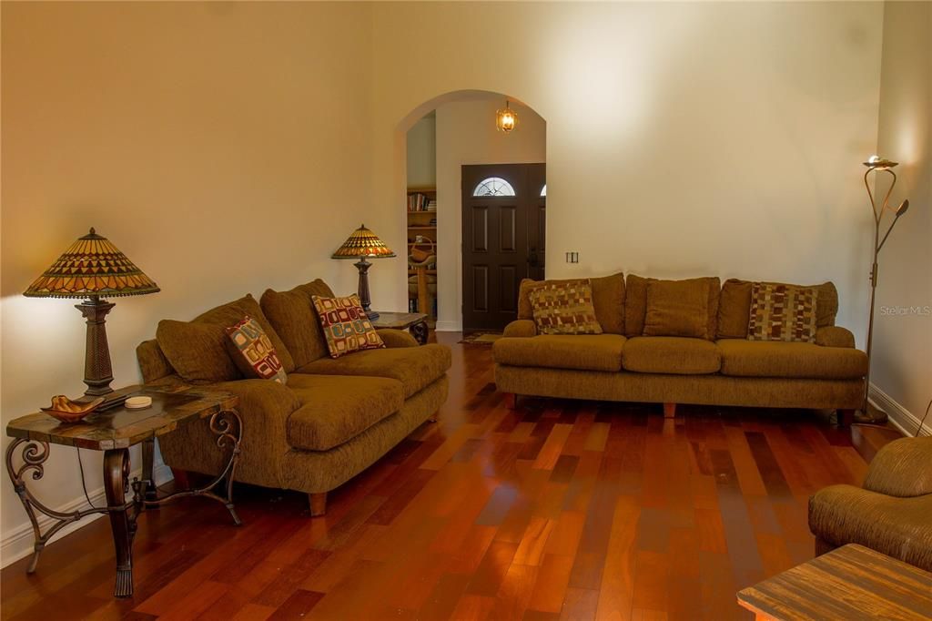 Active With Contract: $369,900 (3 beds, 2 baths, 1692 Square Feet)