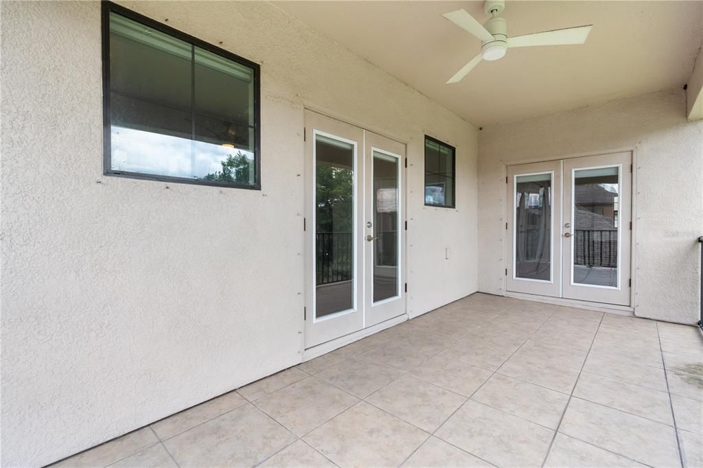 For Sale: $715,000 (5 beds, 5 baths, 5016 Square Feet)