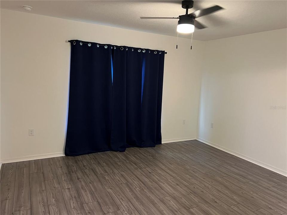 В аренду: $2,200 (3 спален, 2 ванн, 1537 Квадратных фут)