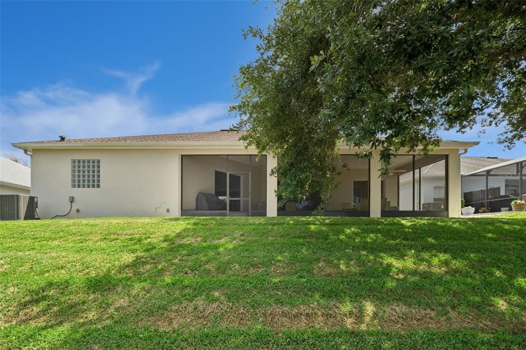 En Venta: $475,000 (3 camas, 2 baños, 2571 Pies cuadrados)