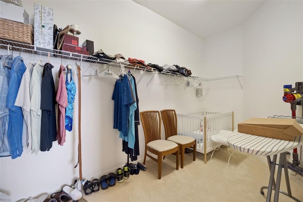 En Venta: $475,000 (3 camas, 2 baños, 2571 Pies cuadrados)