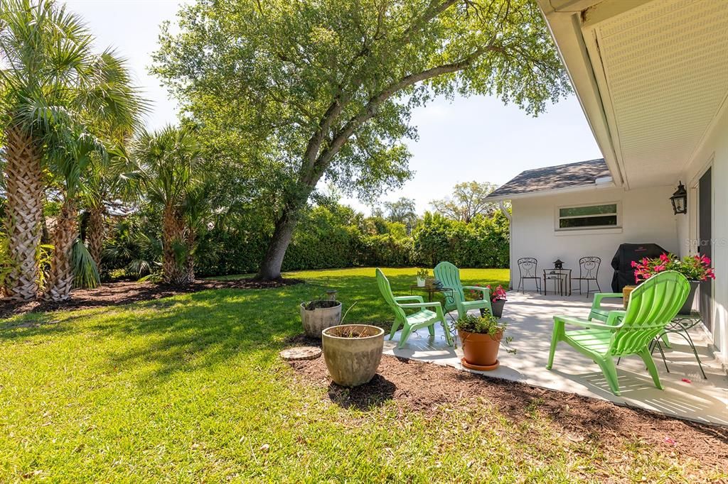 Activo con contrato: $825,000 (4 camas, 3 baños, 2371 Pies cuadrados)