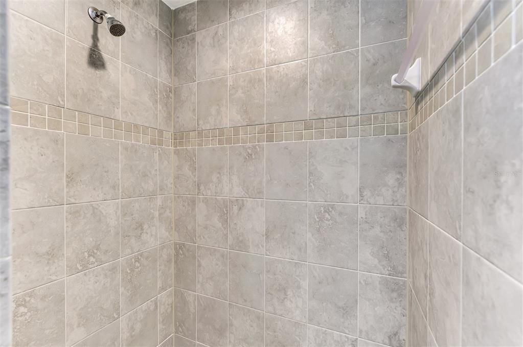 En Venta: $289,900 (3 camas, 2 baños, 1758 Pies cuadrados)