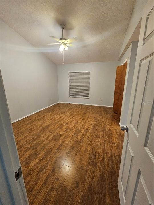 Active With Contract: $1,800 (2 beds, 2 baths, 1444 Square Feet)