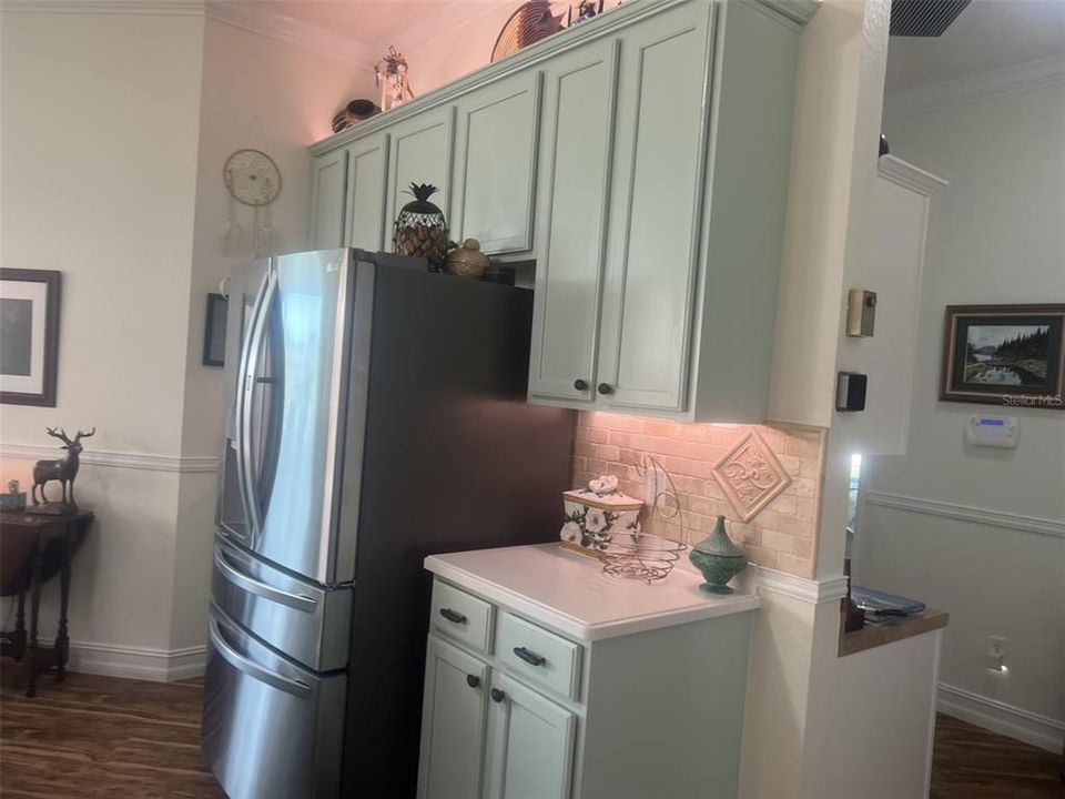 For Sale: $497,000 (3 beds, 2 baths, 2069 Square Feet)