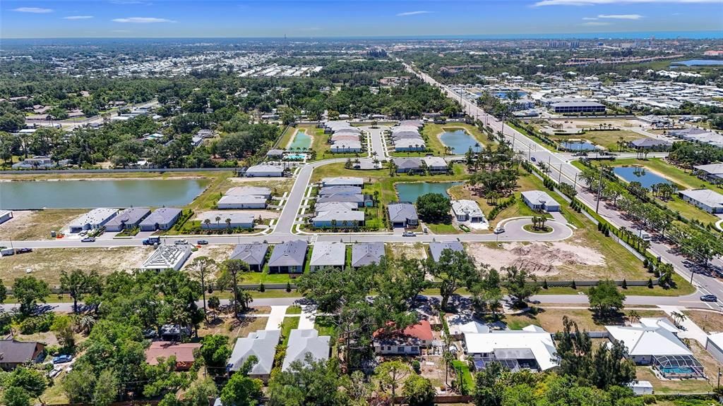 Activo con contrato: $298,999 (2 camas, 2 baños, 1308 Pies cuadrados)