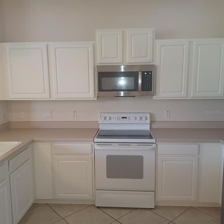 En Venta: $470,000 (4 camas, 2 baños, 2262 Pies cuadrados)