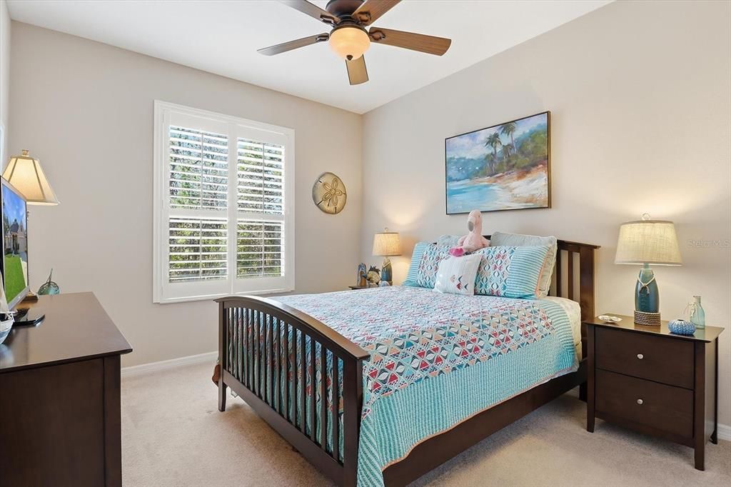 Active With Contract: $399,000 (3 beds, 2 baths, 2028 Square Feet)
