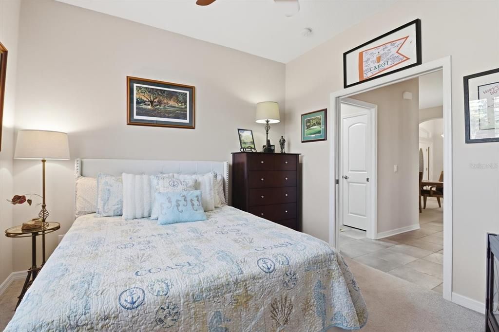 Active With Contract: $399,000 (3 beds, 2 baths, 2028 Square Feet)