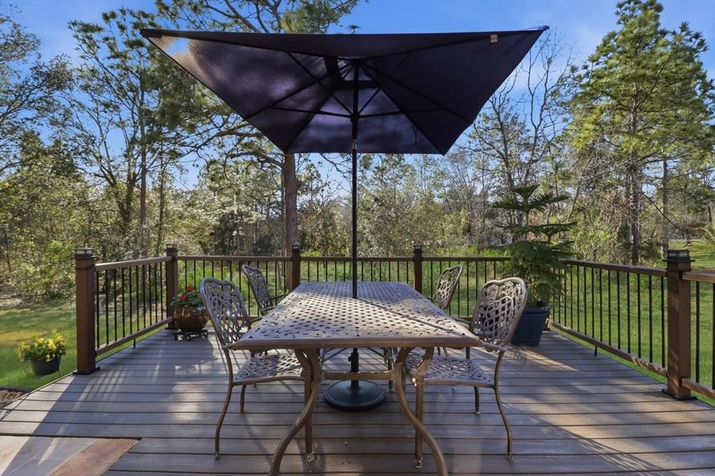 Active With Contract: $399,000 (3 beds, 2 baths, 2028 Square Feet)