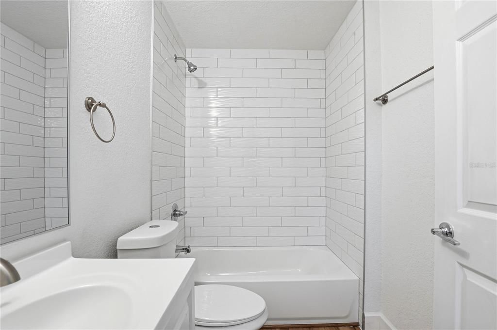 For Sale: $574,900 (3 beds, 2 baths, 1597 Square Feet)