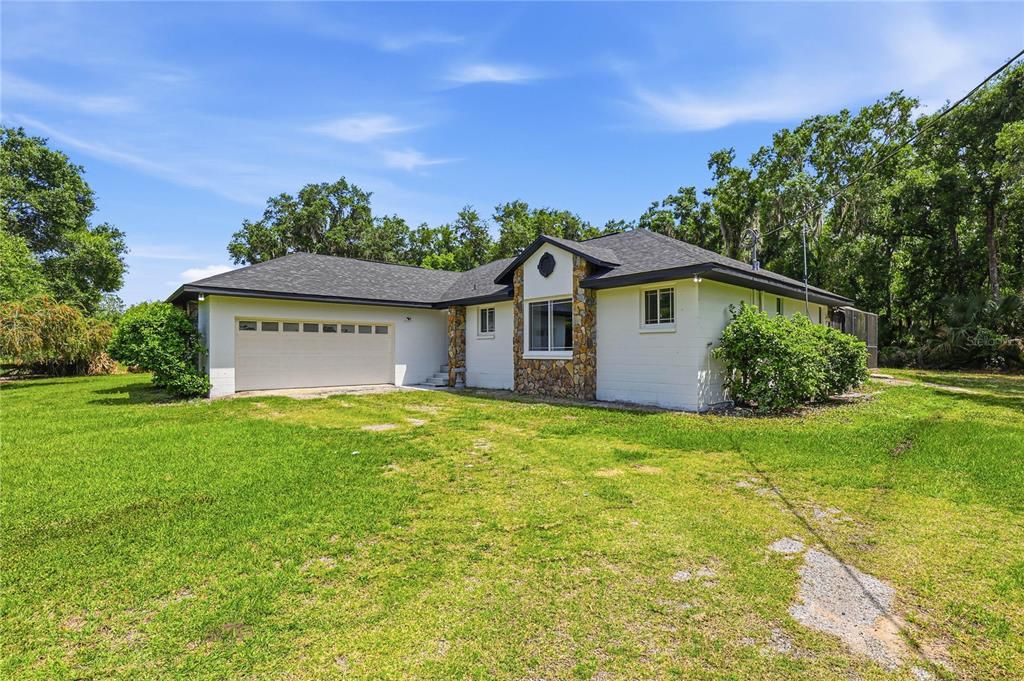 For Sale: $574,900 (3 beds, 2 baths, 1597 Square Feet)